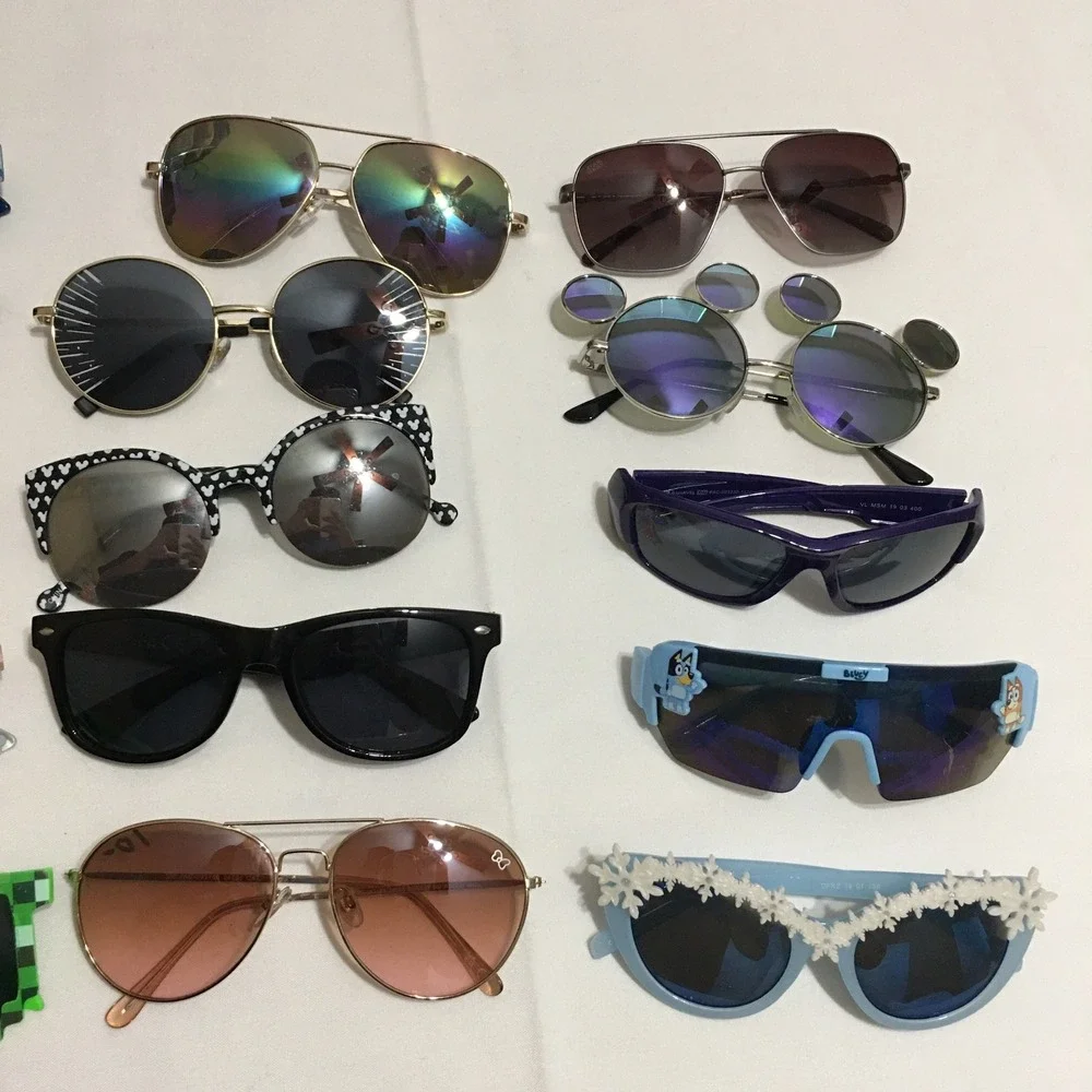 Lot of 20 Sunglasses Kids Adult Unisex Multicolor Disney Marvel Harry Potter